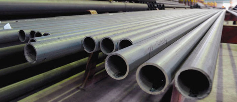 Stainless Steel 904L Welded Pipe & 904L Seamless Pipe/ Tube in Our Stockyard