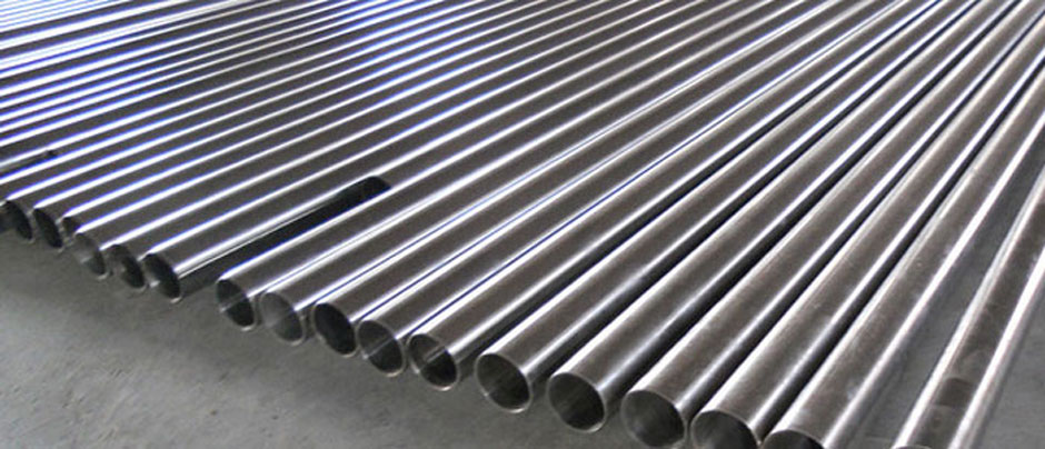 Stainless Steel 316L Seamless Pipe & 316L Seamless Pipe/ Tube in Our Stockyard