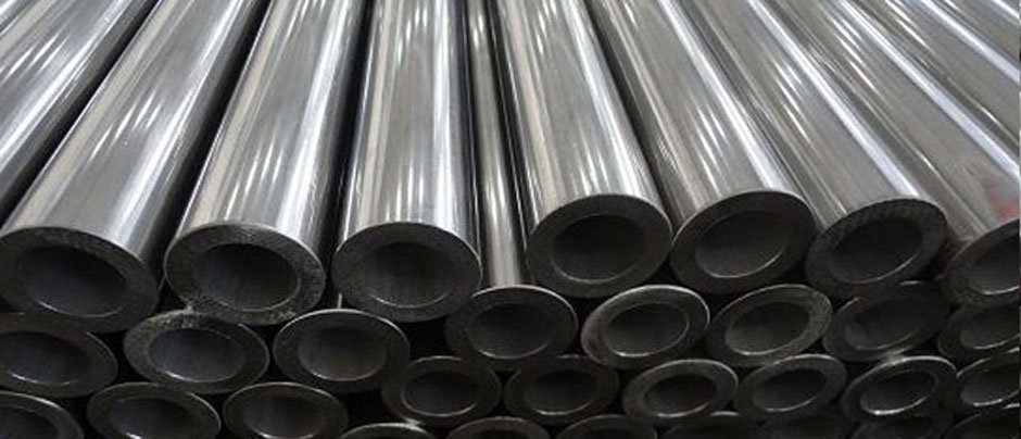 Stainless Steel 316L Welded Tubes & 316L Seamless Pipe/ Tube in Our Stockyard